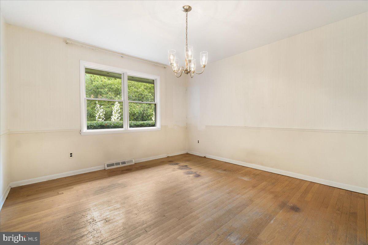 7409 Morgan Road Woodbine, MD 21797 - Photo 9 of 93 Gallery Image 9