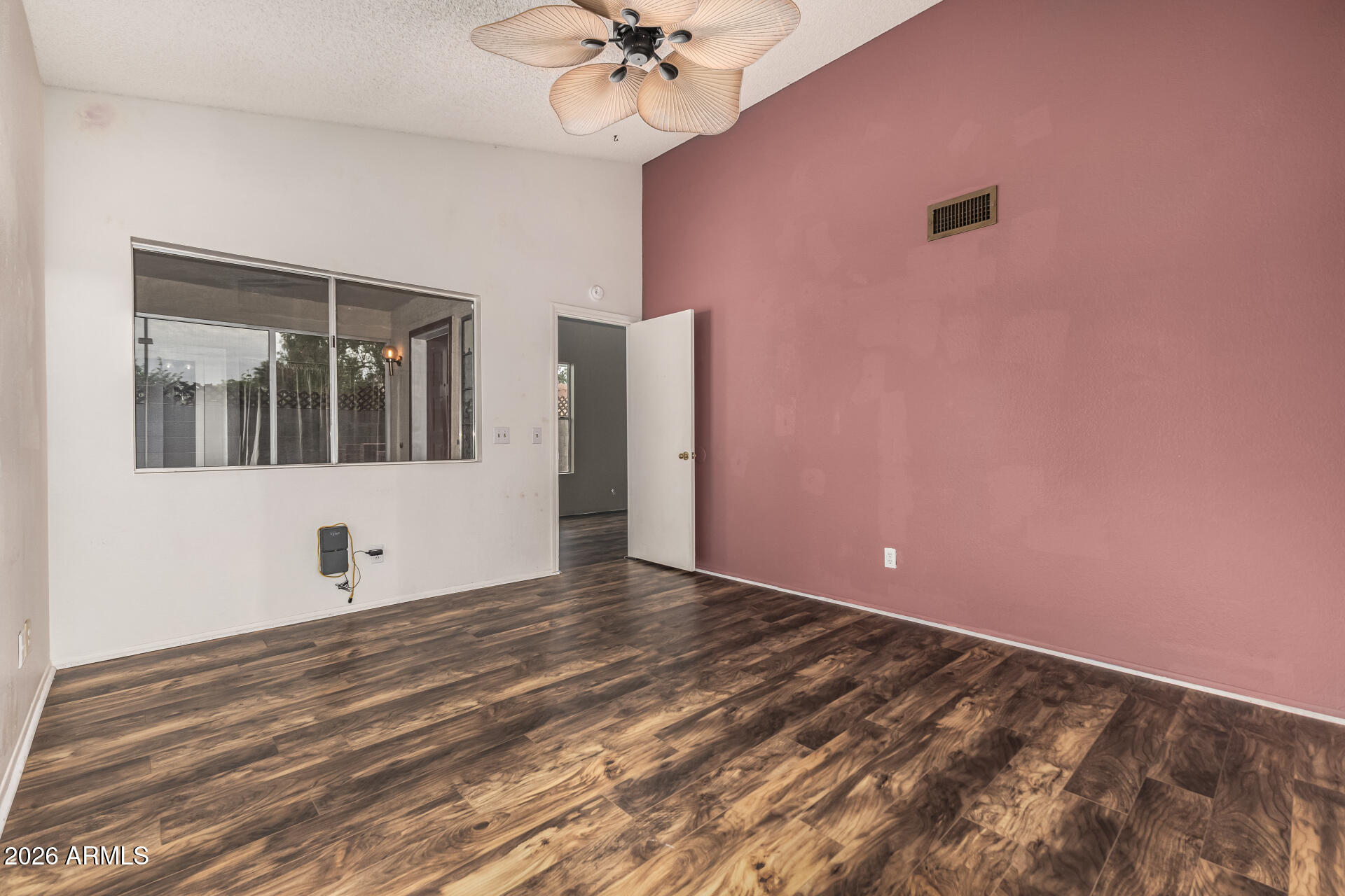 8759 West St John Road Peoria, AZ 85382 - Photo 19 of 27