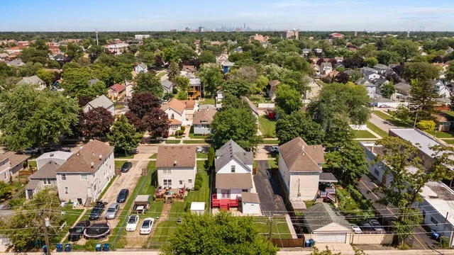 $360,000 | 234 South 12th Avenue, Maywood, IL 60153