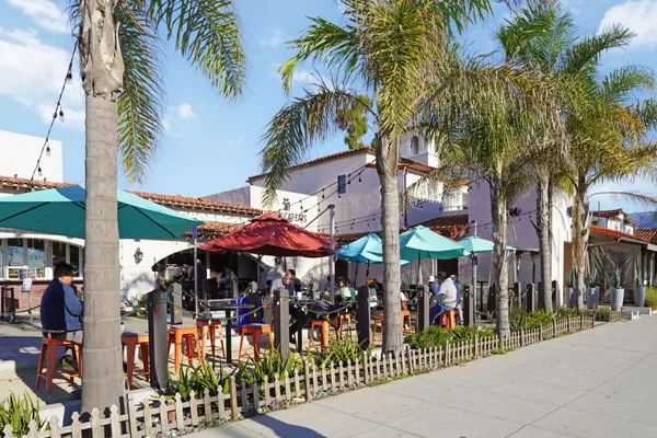 $1,575,000 | 218 Santa Barbara Street, Unit D, Santa Barbara, CA 93101