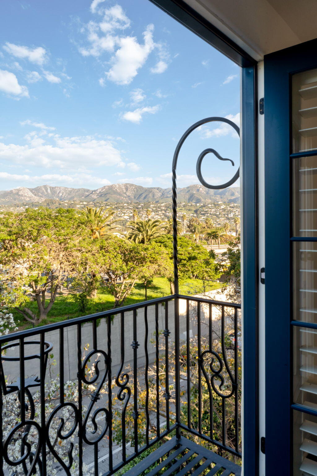 218 Santa Barbara Street, Unit D Santa Barbara, CA 93101 - Photo 9 of 25 a view of a glass door and furniture