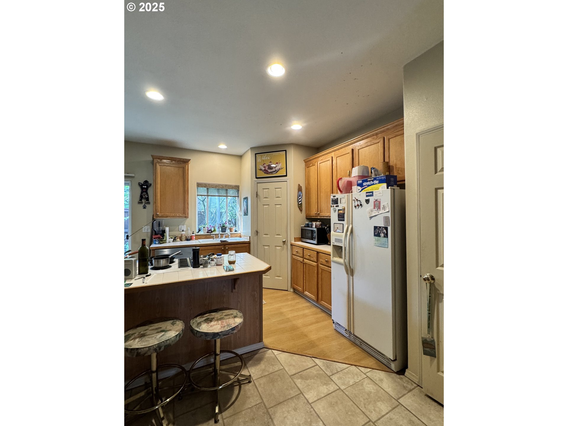 21124 Osburn Loop Fairview, OR 97024 - Photo 6 of 24 Gallery Image 6
