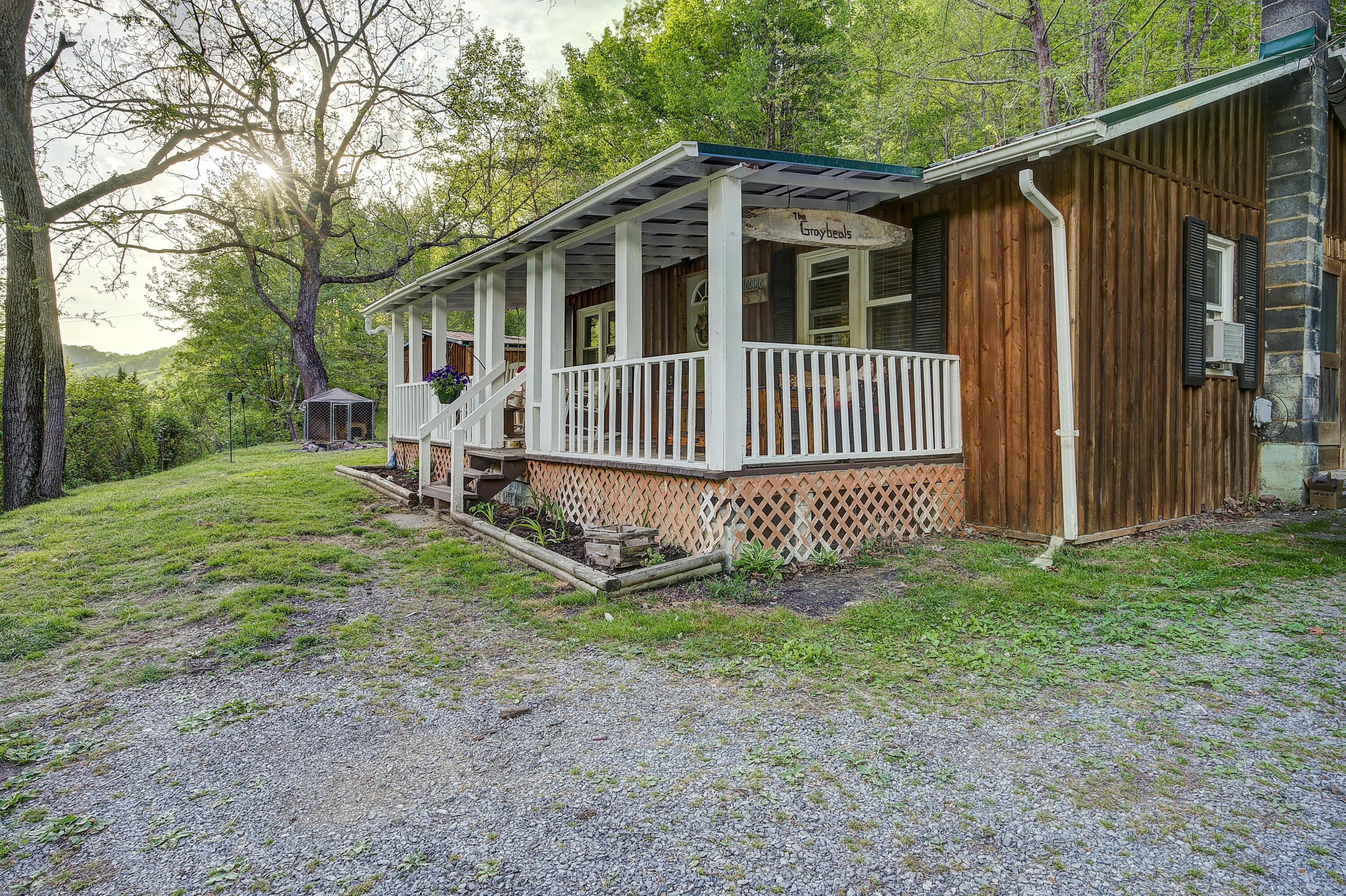 433 Willow Springs Road Elizabethton, TN 37643 - Photo 13 of 20 Willow--12