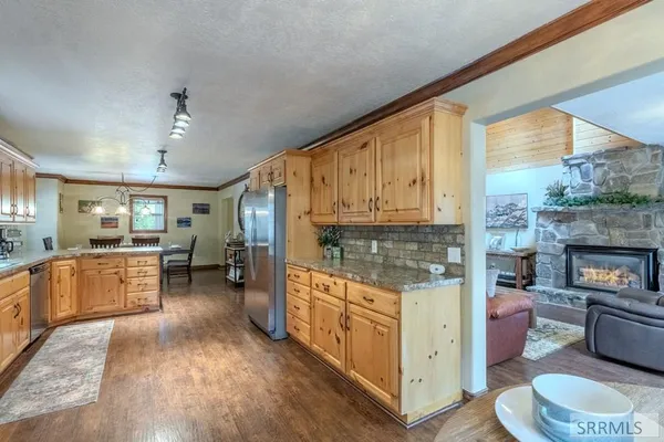 $949,000 | 3759 Bills Loop N Road, Island Park, ID 83429