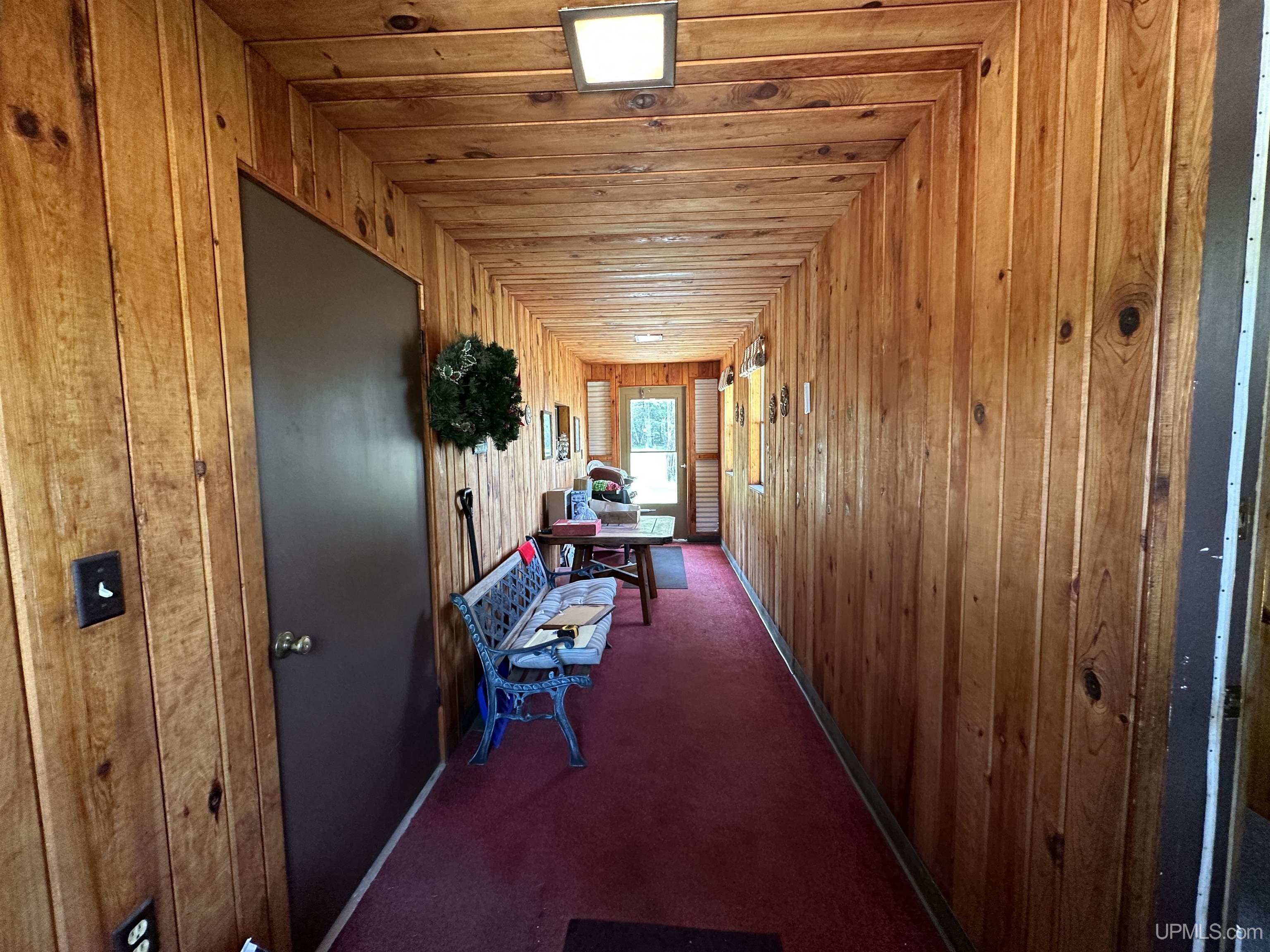 5231 18th Road Escanaba, MI 49829 - Photo 13 of 27