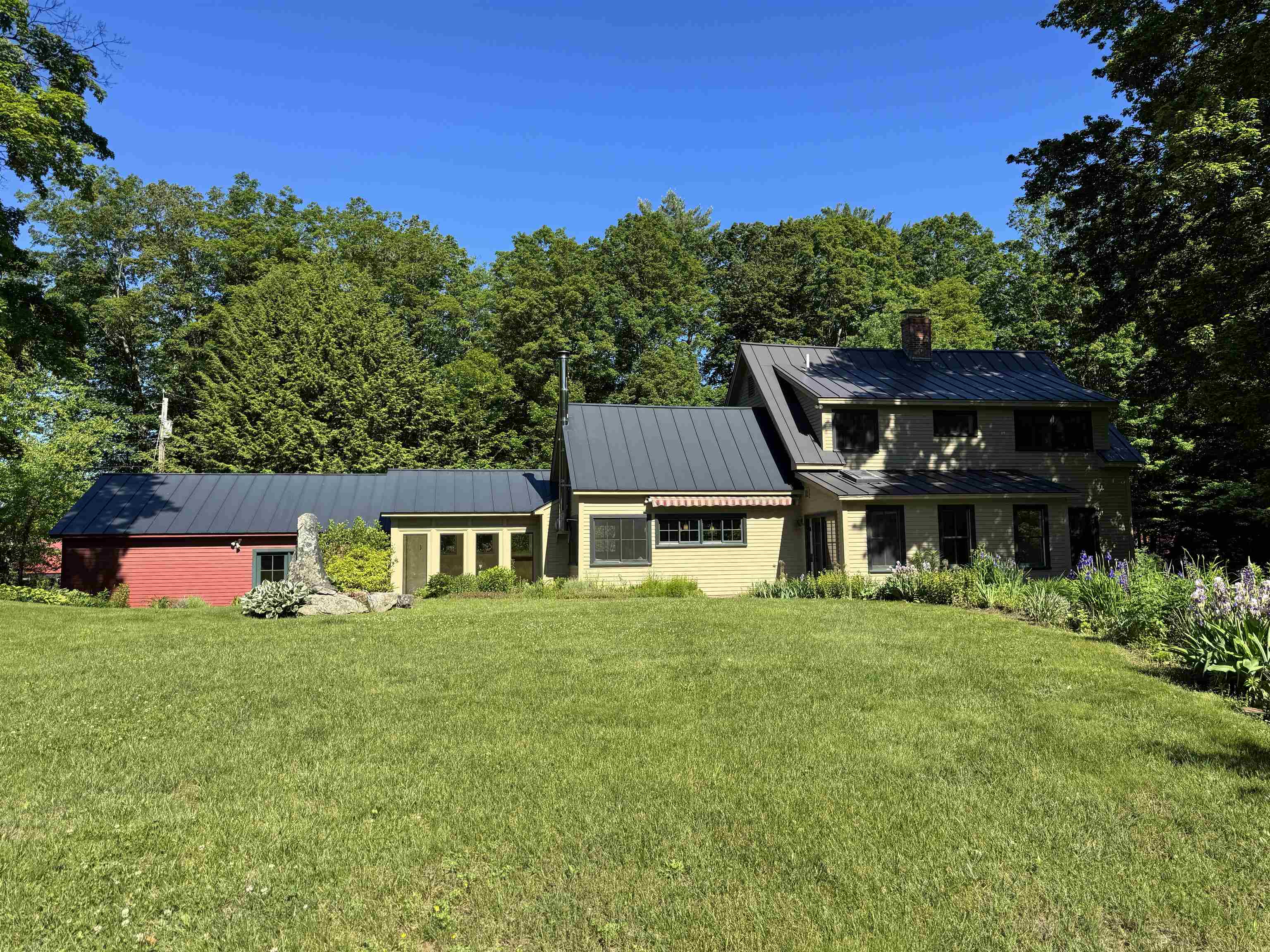 470 Old County Road Plainfield, NH 03781 - Photo 1 of 6 Gallery Image 1