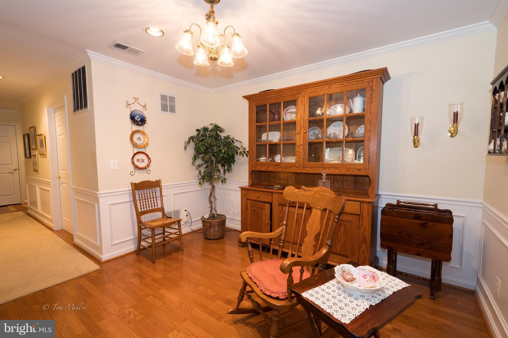 12350 Rosslare Ridge Road, Unit 302 Lutherville-Timonium, MD 21093 - Photo 17 of 30 Dining Room