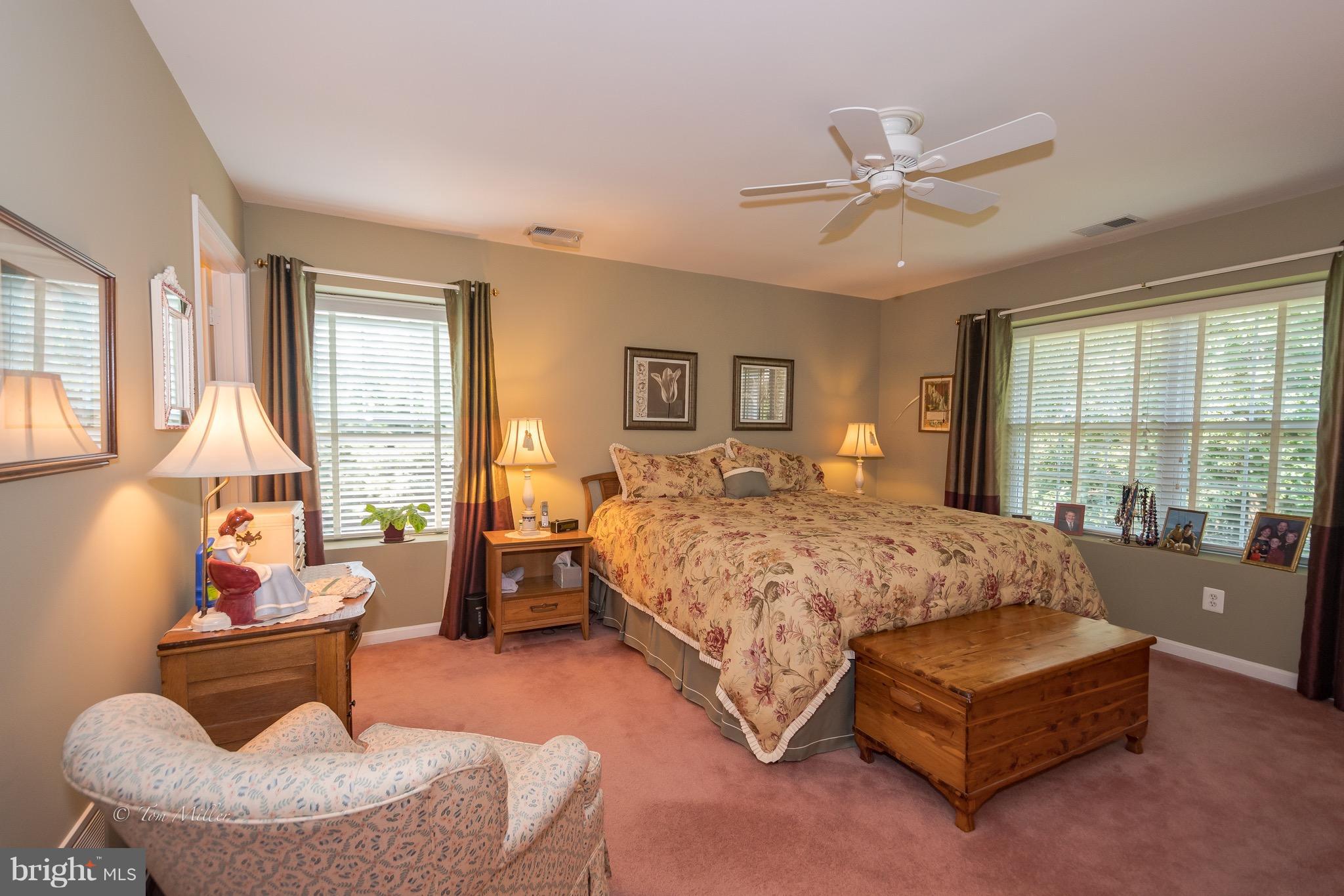 Bedroom (Master)