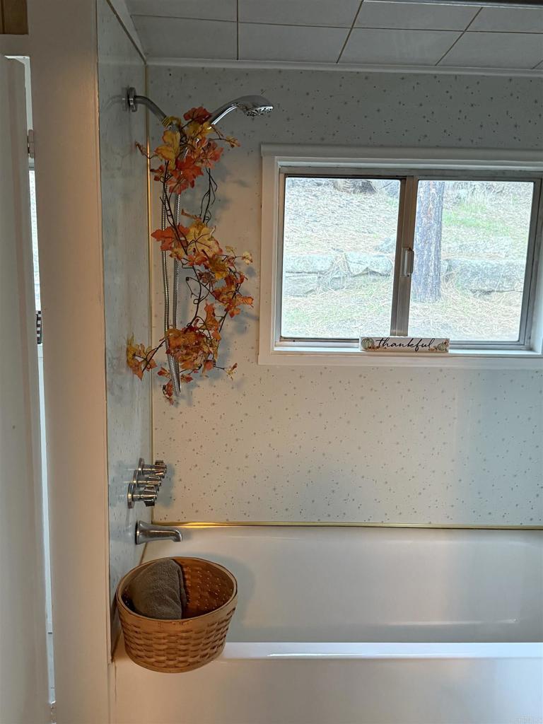 9150- Pine Creek Road, Unit 37 Pine Valley, CA 91962 - Photo 20 of 47 Bath