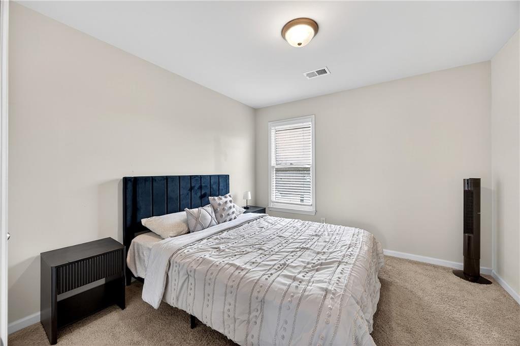 11061 Shadow Court Hampton, GA 30228 - Photo 12 of 24