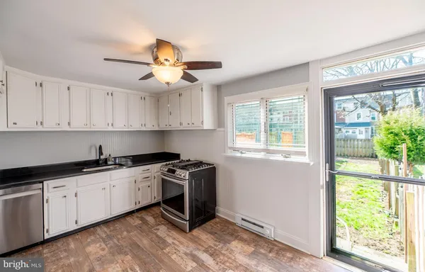 $399,900 | 328 Church Street, Phoenixville, PA 19460