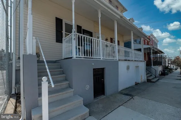 $399,900 | 328 Church Street, Phoenixville, PA 19460
