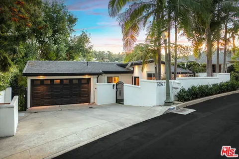 $1,795,000 | 3261 North Knoll Drive, Los Angeles, CA 90068