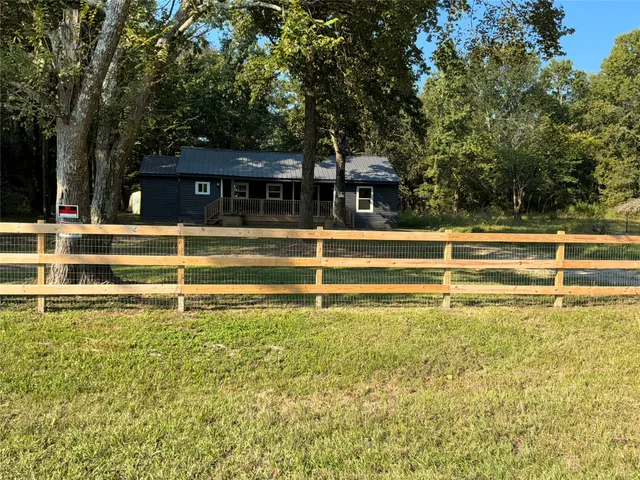 $239,000 | 10928 L And M Road, Montgomery, TX 77316