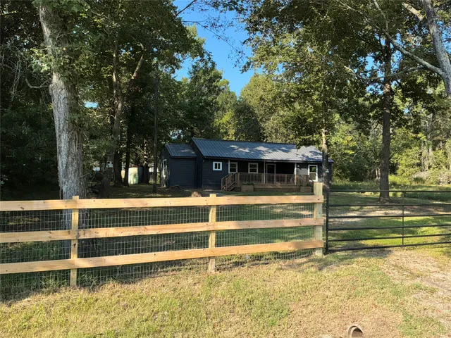 $239,000 | 10928 L And M Road, Montgomery, TX 77316