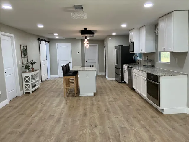 $239,000 | 10928 L And M Road, Montgomery, TX 77316