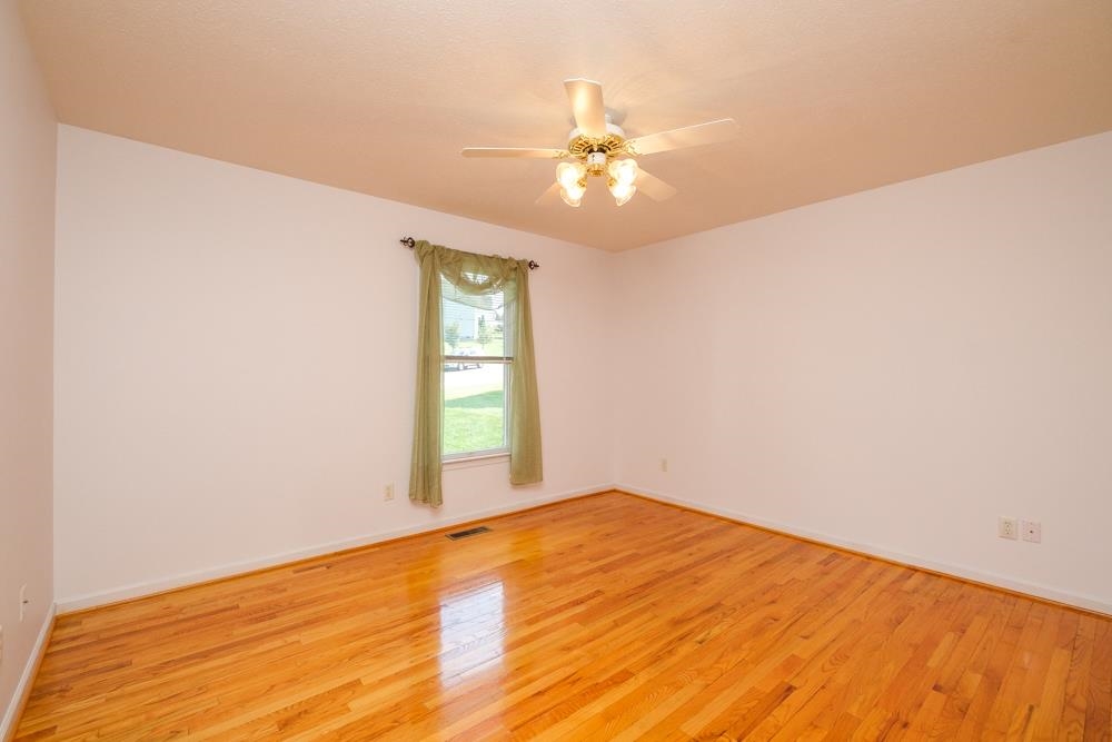 2111 Whispering Springs Road Harrisonburg, VA 22801 - Photo 12 of 31 Gallery Image 12