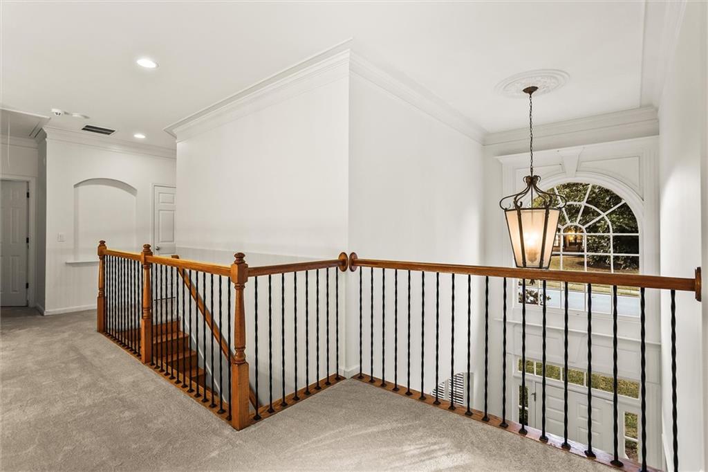 3184 Isleworth Trace Duluth, GA 30097 - Photo 51 of 75 a view of a hallway with entryway