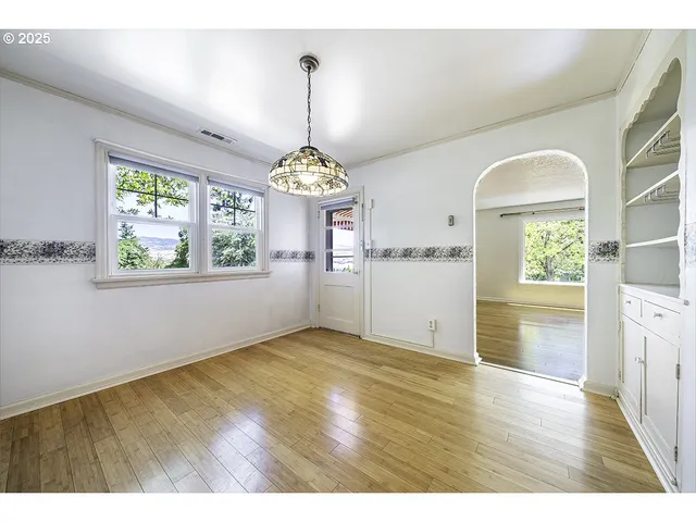 $525,000 | 681 Liberty Street, Ashland, OR 97520