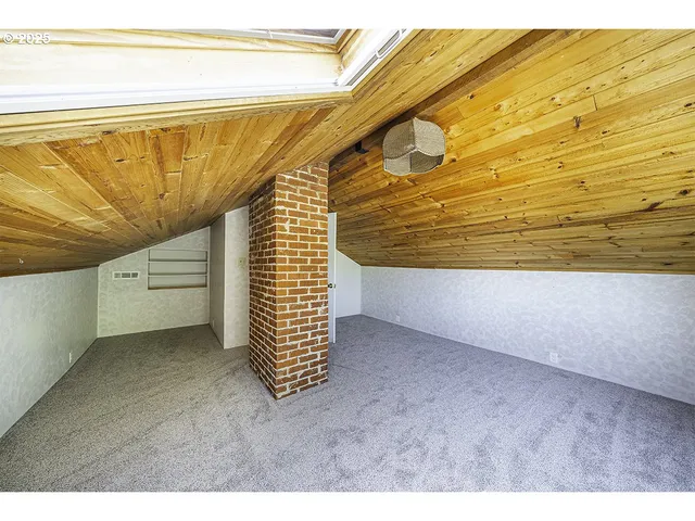 $525,000 | 681 Liberty Street, Ashland, OR 97520