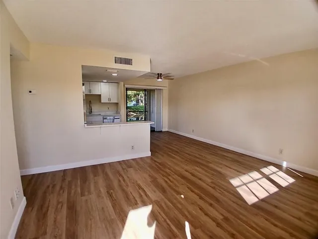 $2,150 | 4131 Oak Terrace Drive, Unit 4131, Greenacres, FL 33463