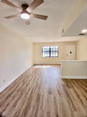 $2,150 | 4131 Oak Terrace Drive, Unit 4131, Greenacres, FL 33463