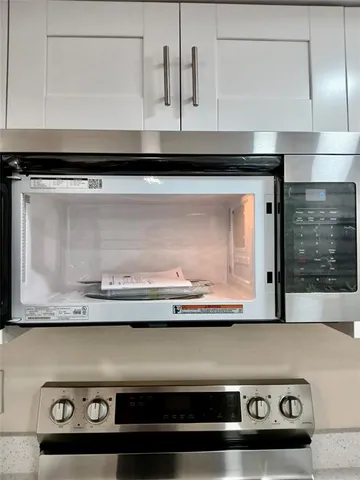 $2,150 | 4131 Oak Terrace Drive, Unit 4131, Greenacres, FL 33463