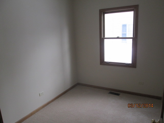 26W513 Jewell Road Winfield, IL 60190 - Photo 7 of 25