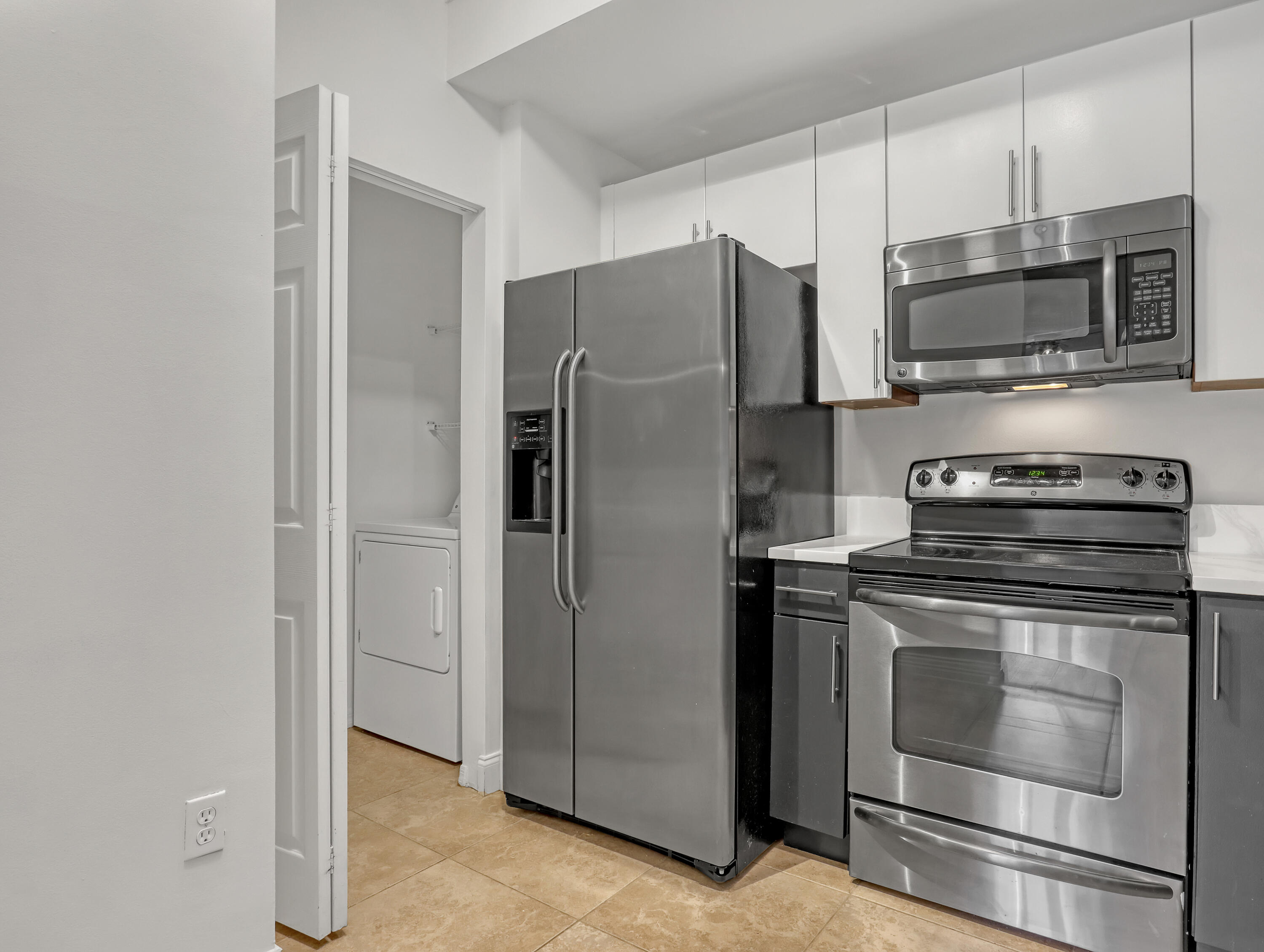 4903 Midtown Lane, Unit 3114 Palm Beach Gardens, FL 33418 - Photo 15 of 49 Kitchen