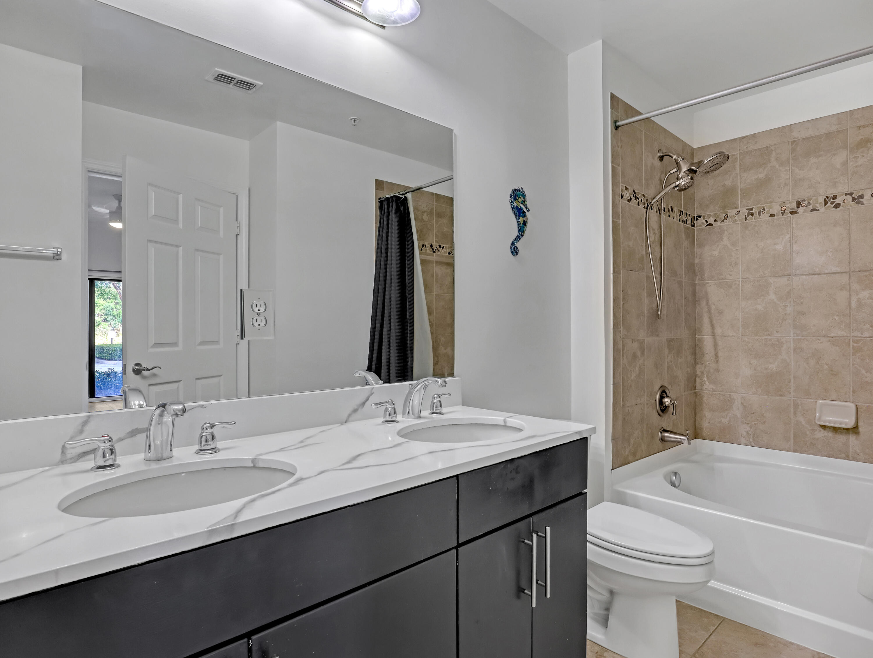 4903 Midtown Lane, Unit 3114 Palm Beach Gardens, FL 33418 - Photo 24 of 49 Primary Bath