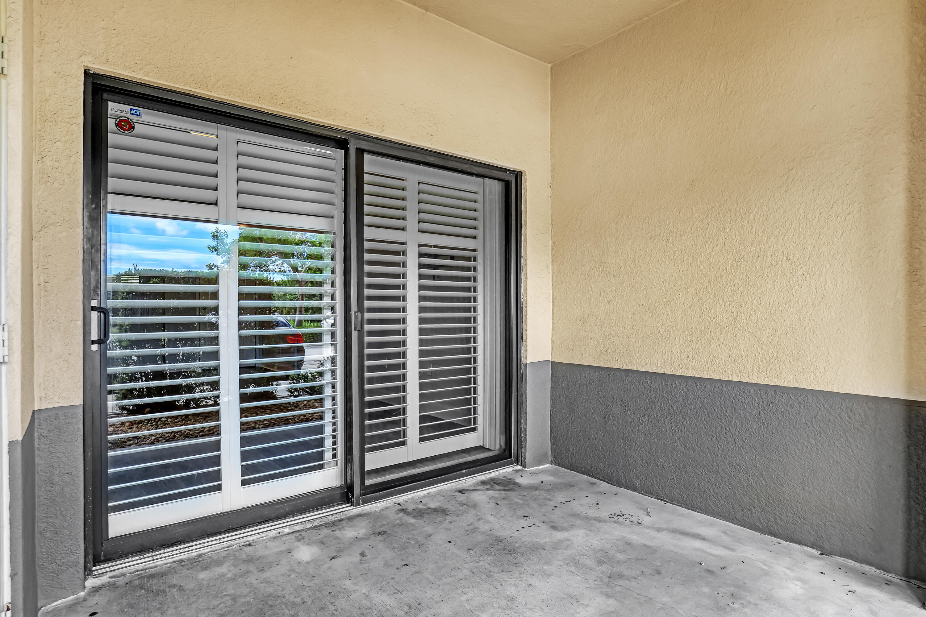 4903 Midtown Lane, Unit 3114 Palm Beach Gardens, FL 33418 - Photo 30 of 49 Main Patio