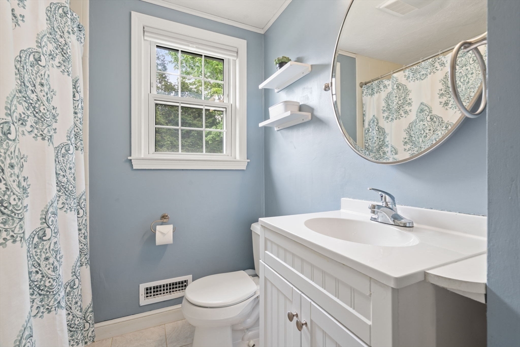 2 Forbes Road Canton, MA 02021 - Photo 17 of 31
