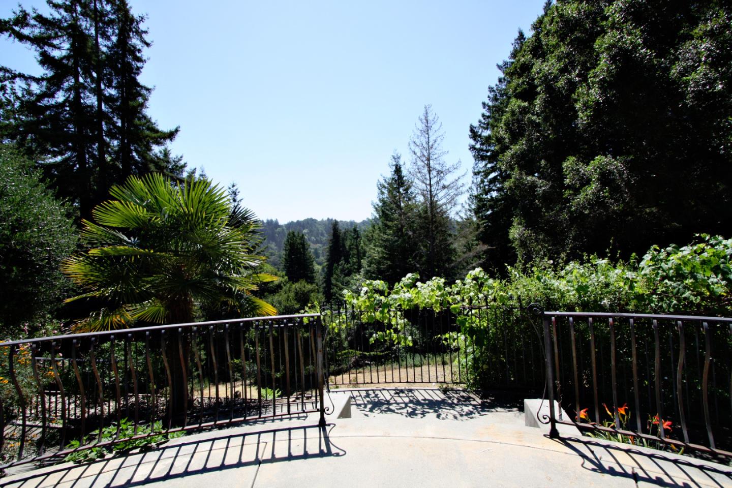 380 Echo Ridge Lane Soquel, CA 95073 - Photo 16 of 33