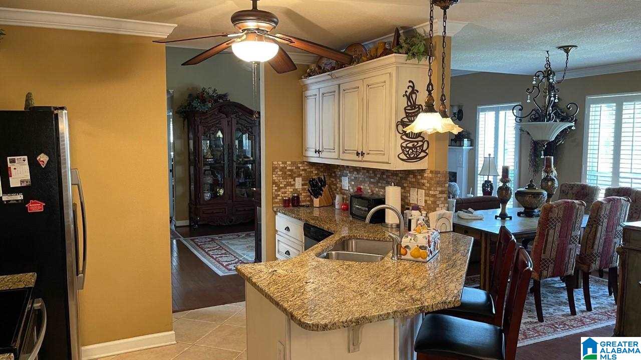 154 Sunset Lane Calera, AL 35040 - Photo 13 of 48