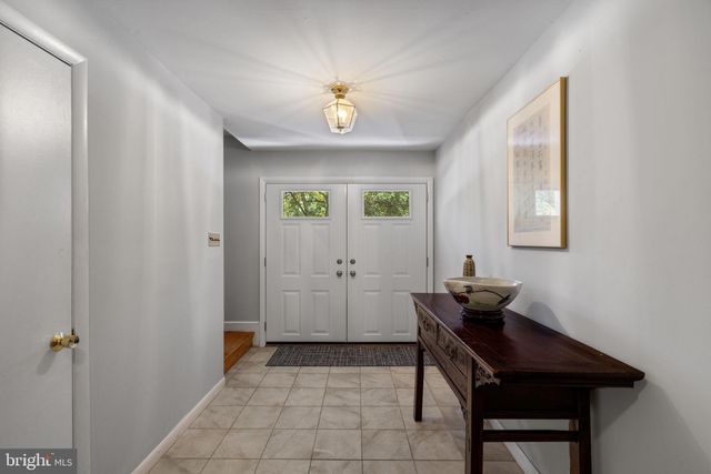 $1,116,000 | 1607 8th Place, McLean, VA 22101