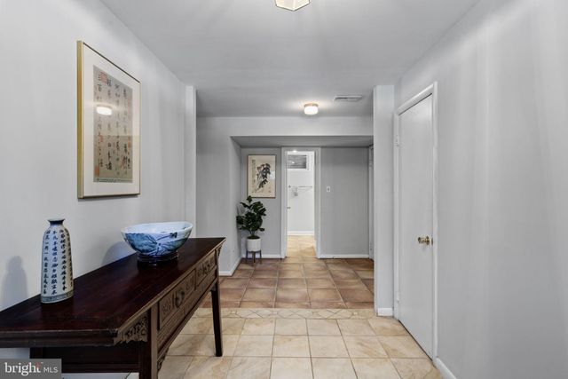 $1,116,000 | 1607 8th Place, McLean, VA 22101