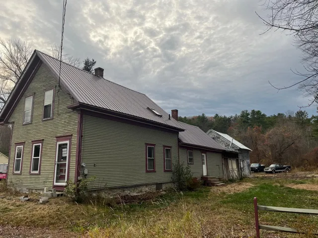 $250,000 | 121 Riverside Drive, Ashland, NH 03217