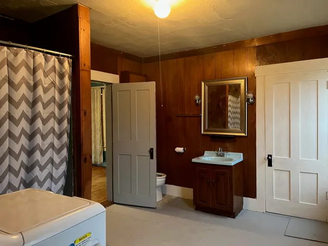 $250,000 | 121 Riverside Drive, Ashland, NH 03217