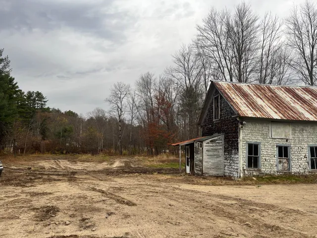 $250,000 | 121 Riverside Drive, Ashland, NH 03217