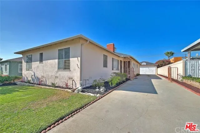 $3,300 | 6263 La Tijera Boulevard, Los Angeles, CA 90056