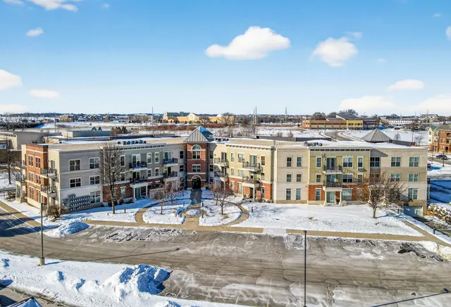 $179,900 | 2581 Smith's Crossing, Unit 312, Sun Prairie, WI 53590