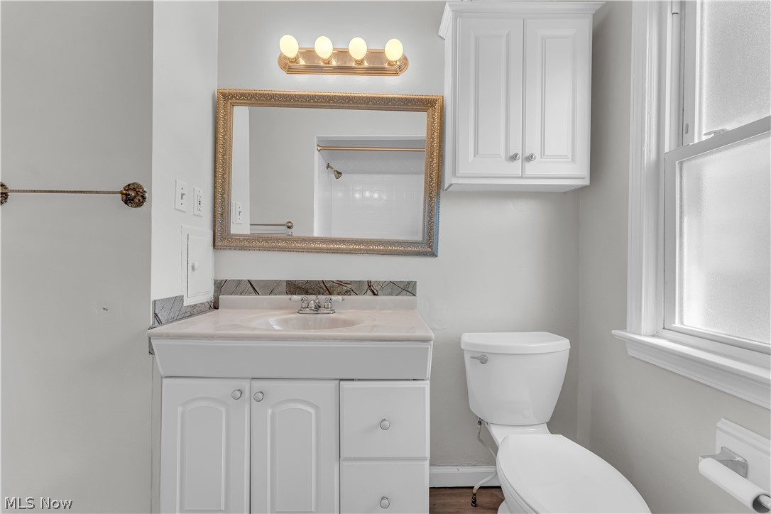 3842 Wallingford Road South Euclid, OH 44121 - Photo 21 of 31 Bathroom with vanity and toilet