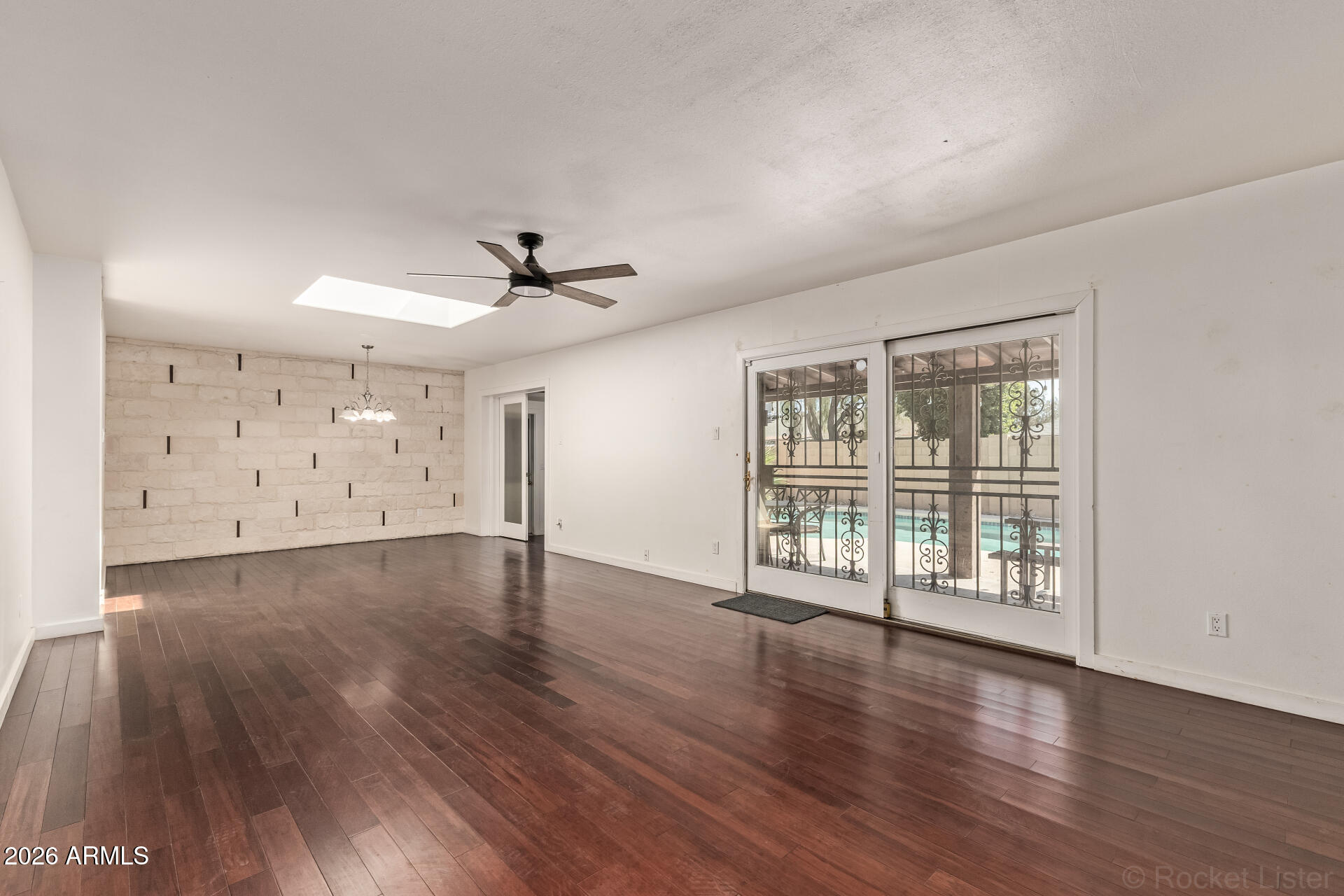 8625 East Osborn Road Scottsdale, AZ 85251 - Photo 6 of 42 Formal Dining/Living Room