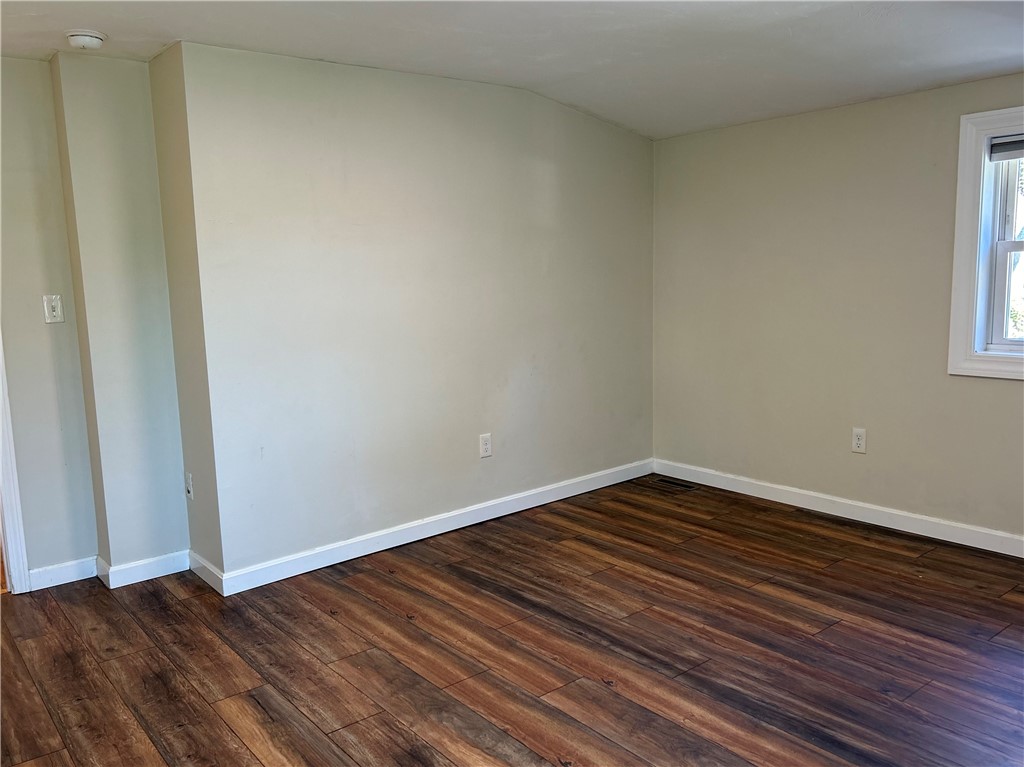 1689 Diamond Hill Road Cumberland, RI 02864 - Photo 14 of 17