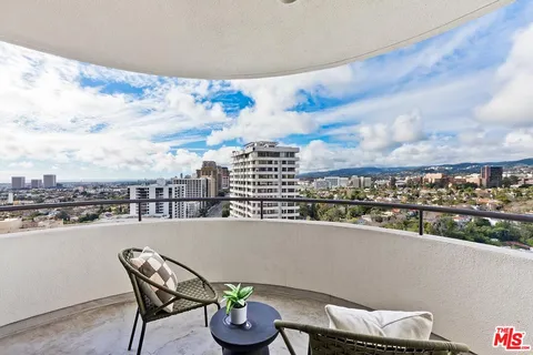 $1,550,000 | 10560 Wilshire Boulevard, Unit 1703, Los Angeles, CA 90024