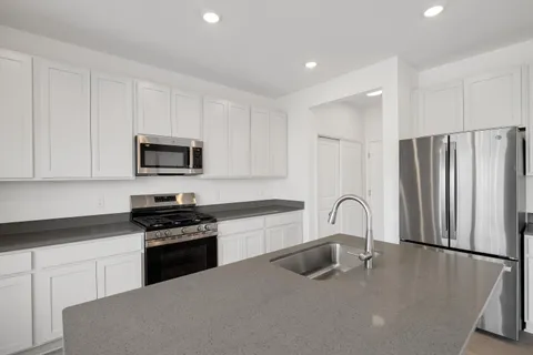 $447,218 | 5200 Red Rock Lane, Schererville, IN 46375