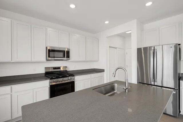 $447,218 | 5200 Red Rock Lane, Schererville, IN 46375