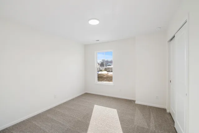 $447,218 | 5200 Red Rock Lane, Schererville, IN 46375