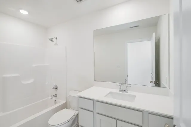 $447,218 | 5200 Red Rock Lane, Schererville, IN 46375