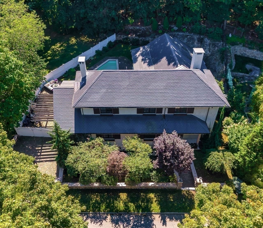 18 Middlesex Street Winchester, MA 01890 - Photo 3 of 32